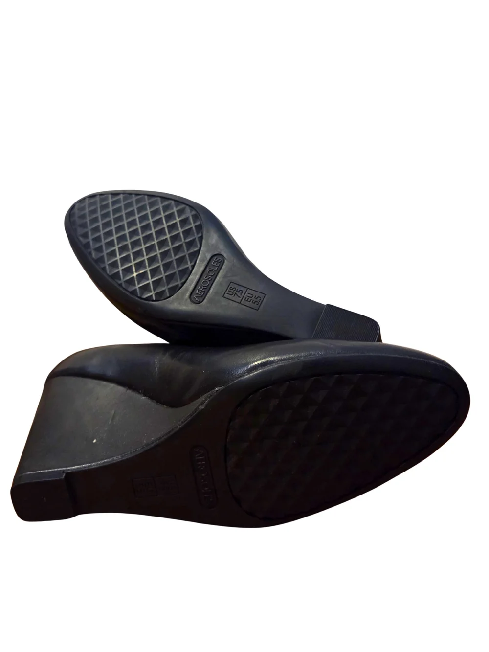 **NWOT** Aerosoles-Bandwagon - Classic Black Wedge Pumps